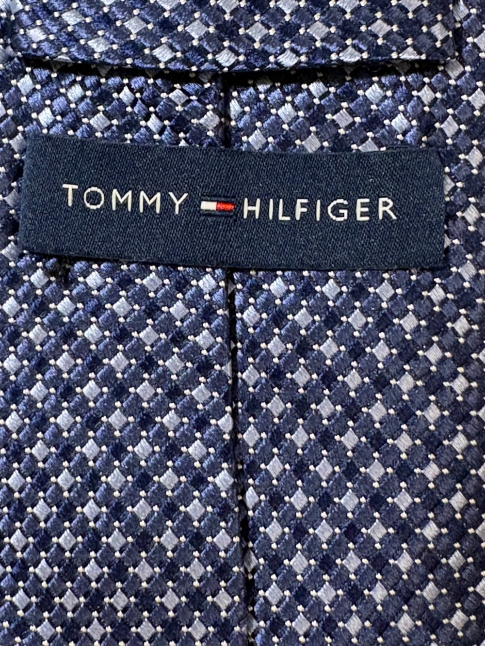 Tommy Hilfiger Silk Tie Navy Blue Silver Geometric Diamond Pattern